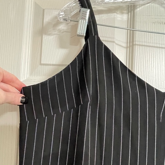 Mossimo Black & White Stripped Sleeveless Cropped Jumpsuit Size XL Runs Small - Picture 3 of 8